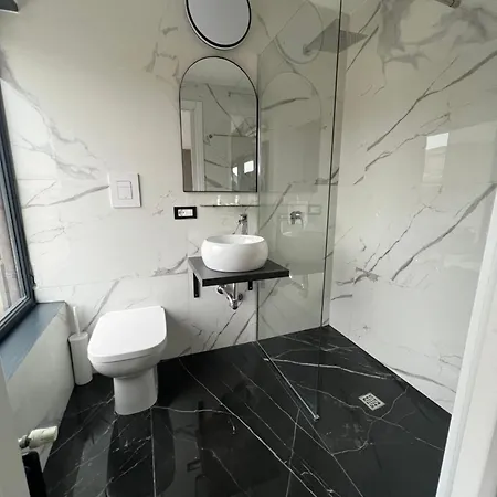 Favolosa Con Terrazzo Daire *