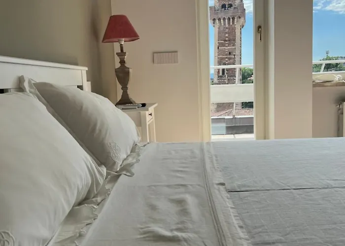 Favolosa Con Terrazzo Apartmán